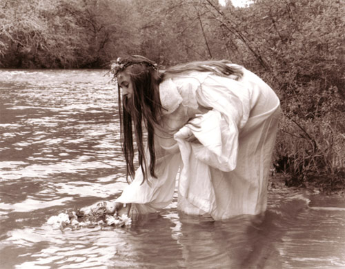 woman offering to goddess photo